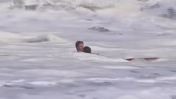 Teen lifeguard rescues child from dangerous waves at Santa Cruz beach