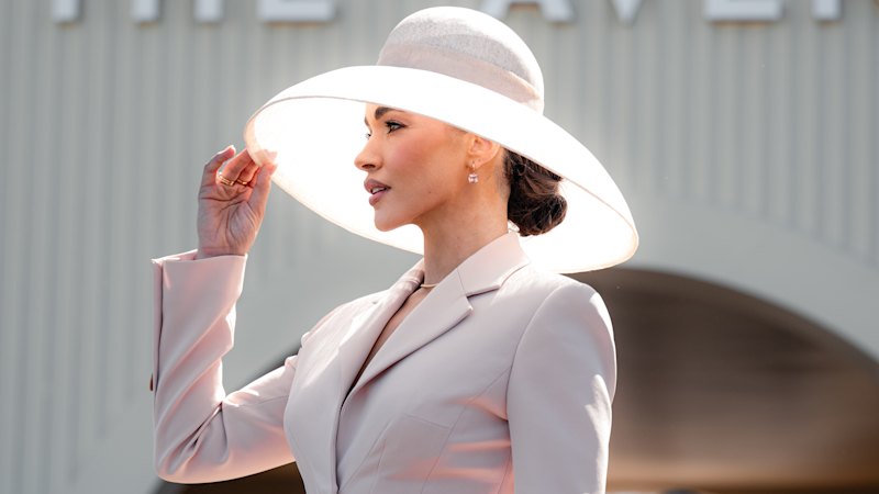 Caulfield Cup and The Everest LIVE: Tempted topples Ka Ying Rising in a $20 million Everest boilover at Randwick