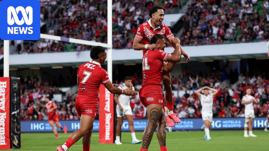 Coach Kristian Woolf praises Tongan defence after Rugby League World Cup win over England