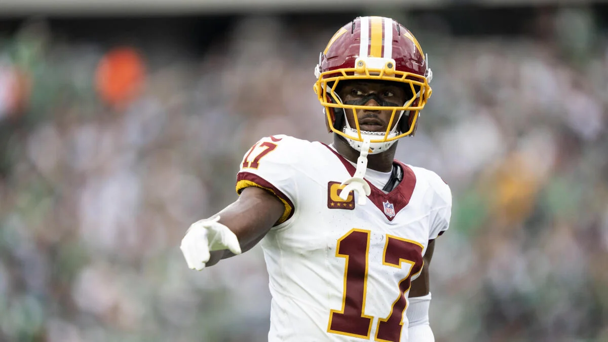 Commanders’ Terry McLaurin carted off after knee injury vs. 49ers, ruled out