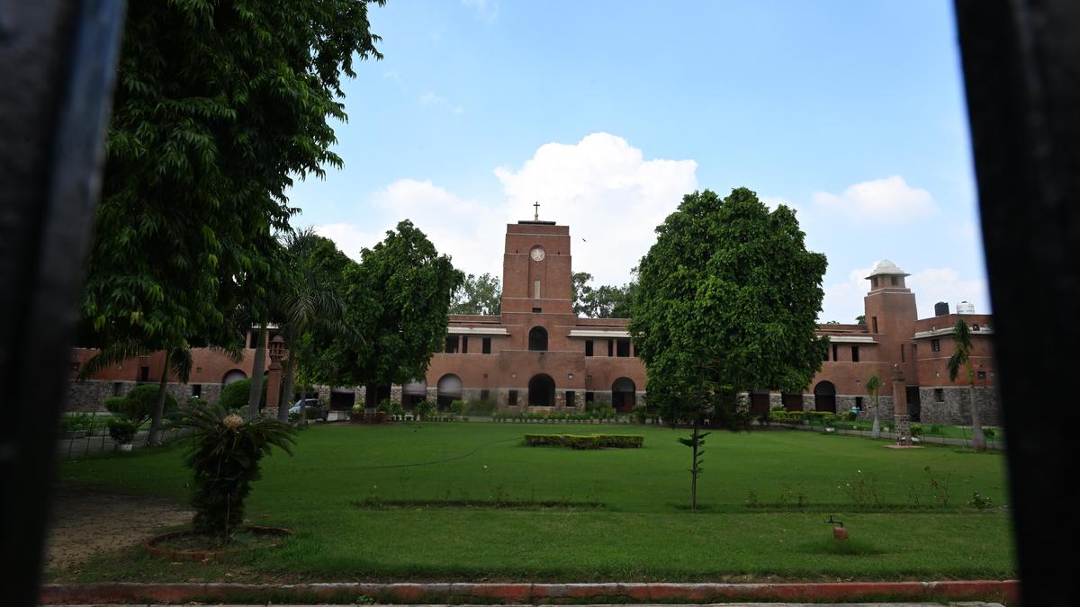 DU panel flags irregularities in St Stephen’s College faculty recruitment