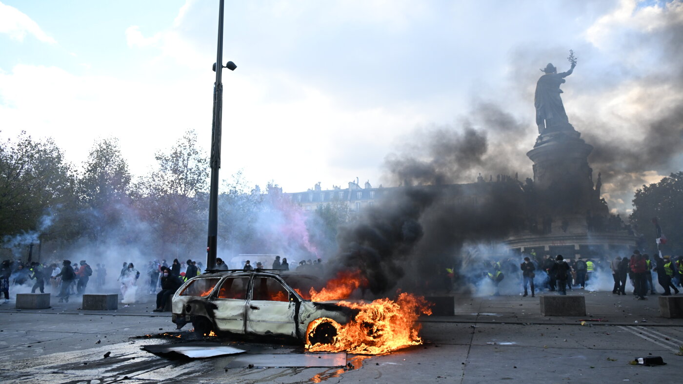 Demonstrators join students in protests across France