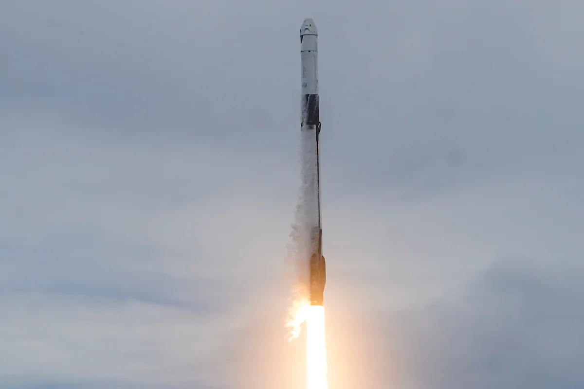Elon Musk says he is going to give SpaceX stock away to every kid in America