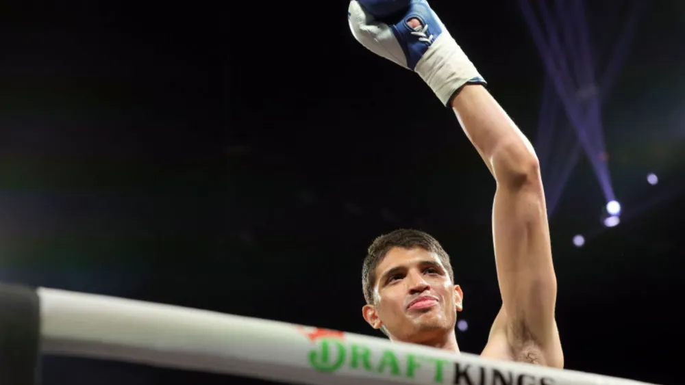 Fundora vs. Hadribeaj (2026): Title Fight Boxing Live Online for Free