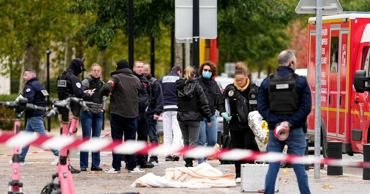 Gunman in Paris suburb kills 1, wounds several in possible terrorist act, wanted “to cause a bloodbath,” officials say