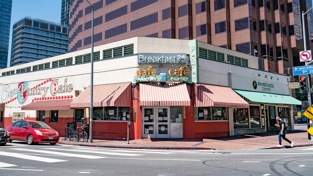 Historic Los Angeles diner to reopen with new mission to help homeless after 100 years in business