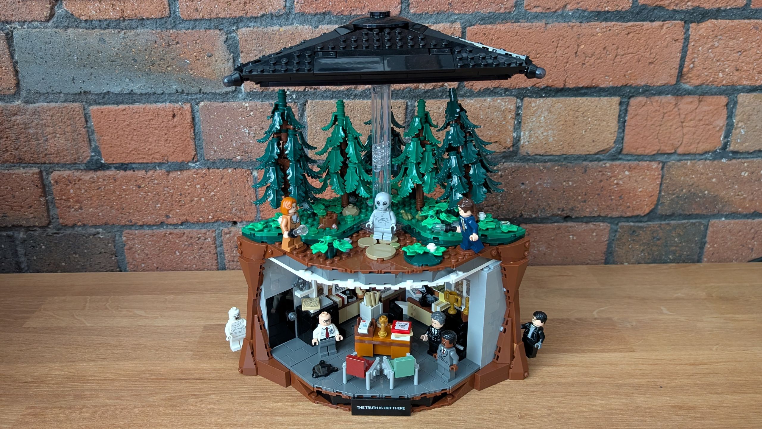 Lego’s new X-files set is pure nostalgia for sci-fi fans