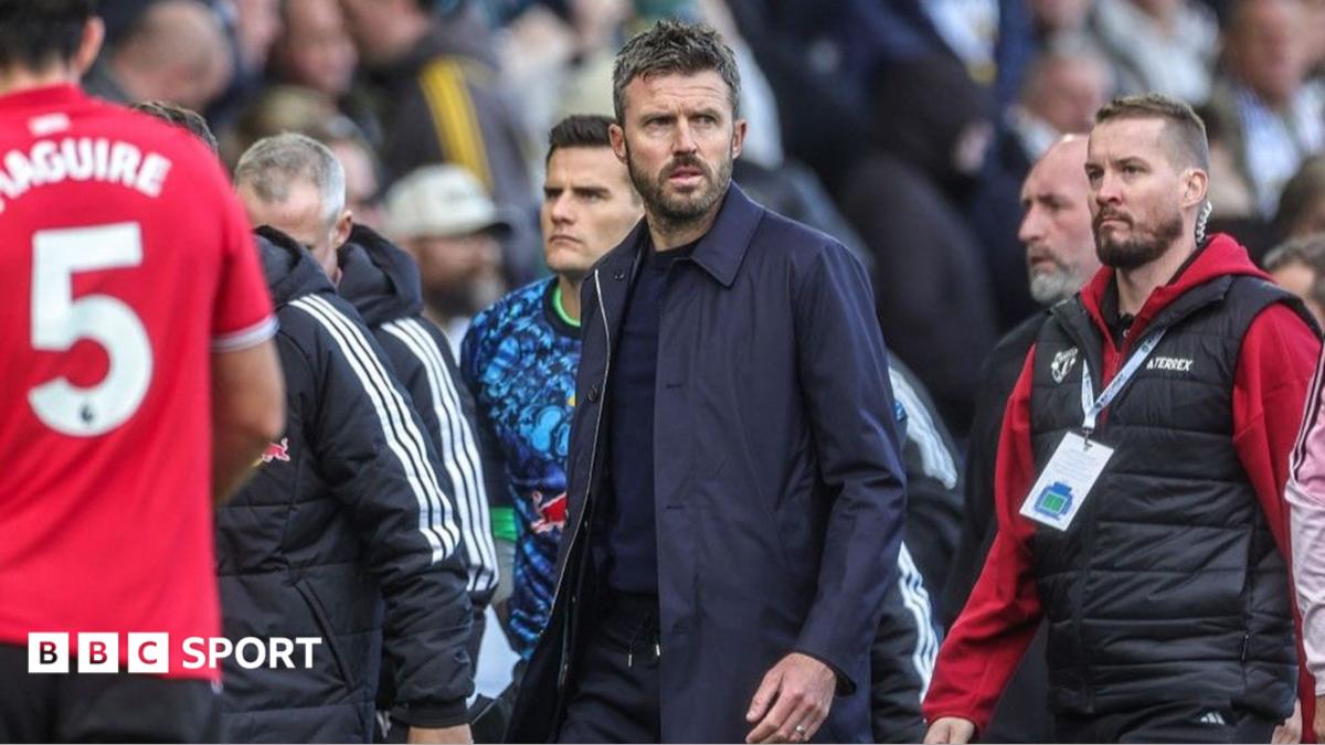 Manchester United: Michael Carrick wants clean sheets to help turn season around, starting at Como