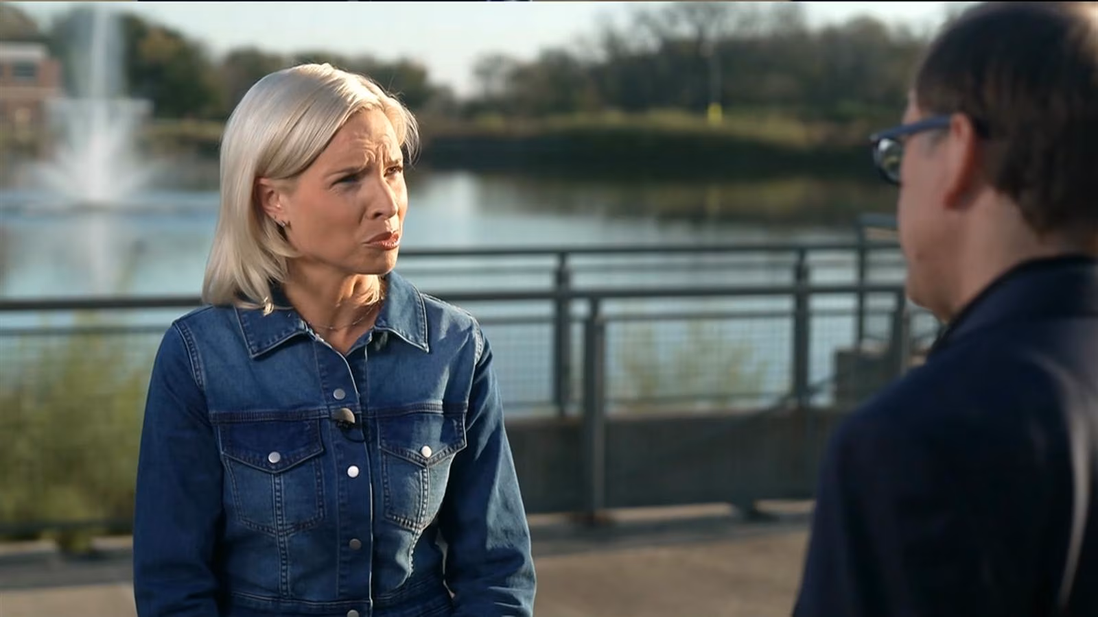 Open Senate seat up for grabs in Iowa as candidates tout populism, bipartisanship