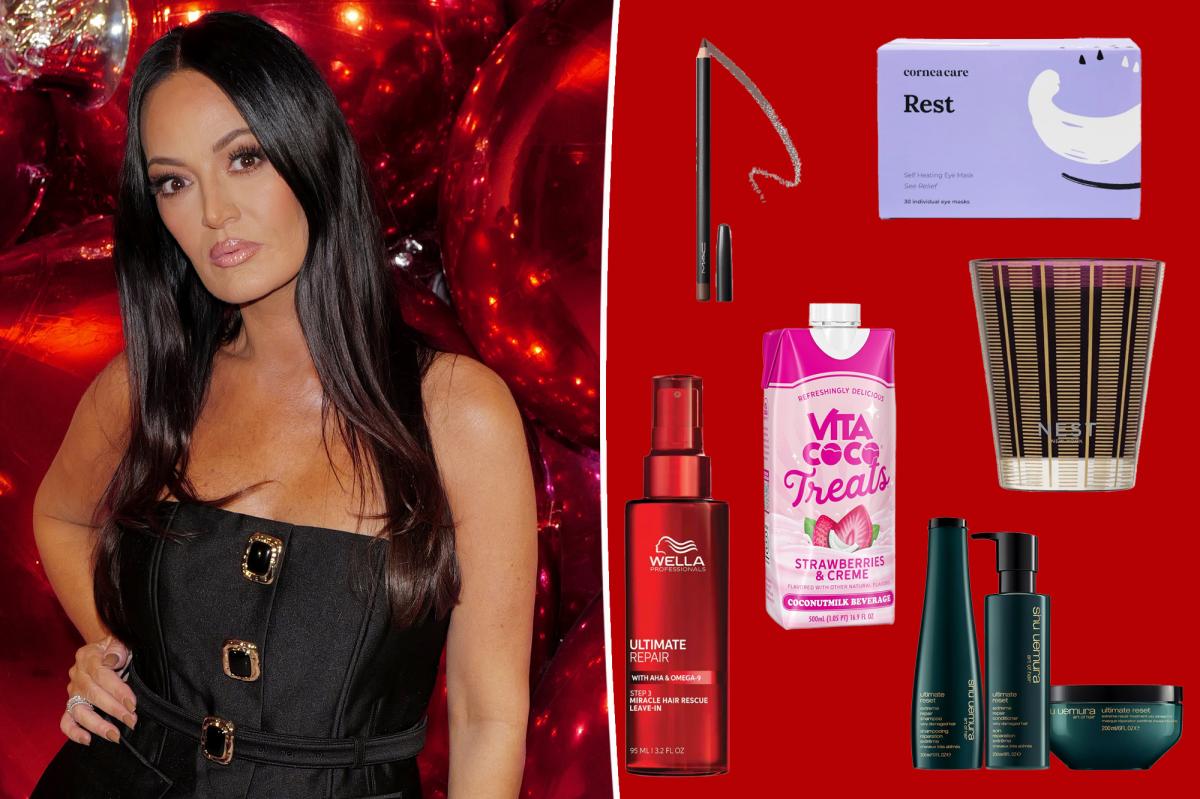 ‘RHOSLC’ star Lisa Barlow’s beauty essentials: Lip liner, haircare, more