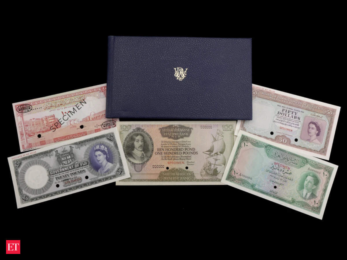 Rare Queen Elizabeth II banknote among collection that raises £85,860 at Edinburgh charity shop auction