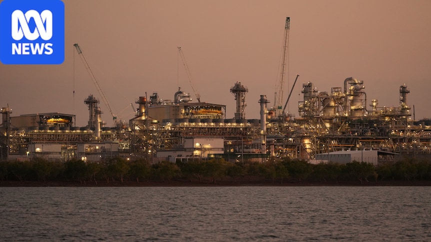 ‘Safe air’ bill passes NT parliament following Inpex, Santos scandals