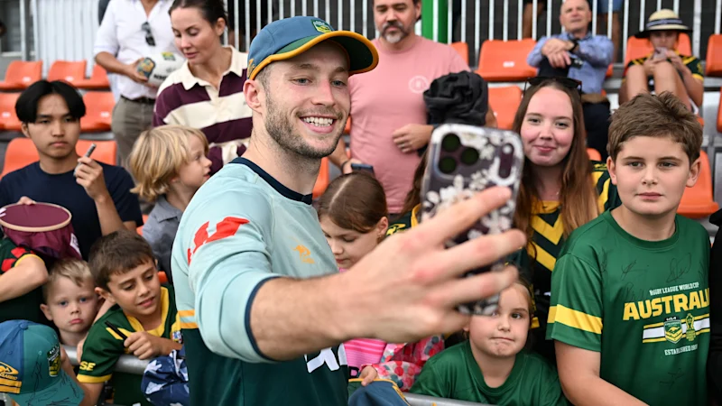 Sam Walker: Kangaroos Rugby League World Cup debutant puts Sydney Roosters contract thoughts on hold