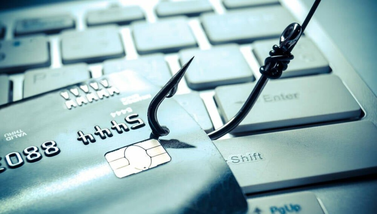 Spyware vendors found a way to make targeted ads even worse