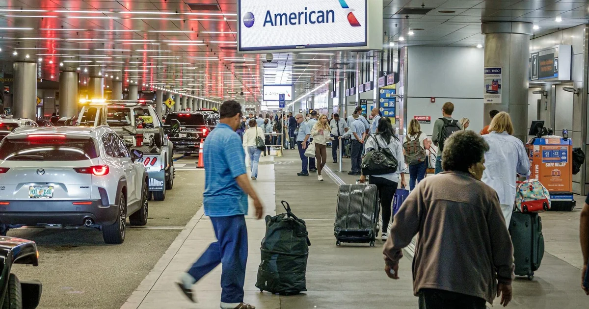 Tips on booking holiday travel
