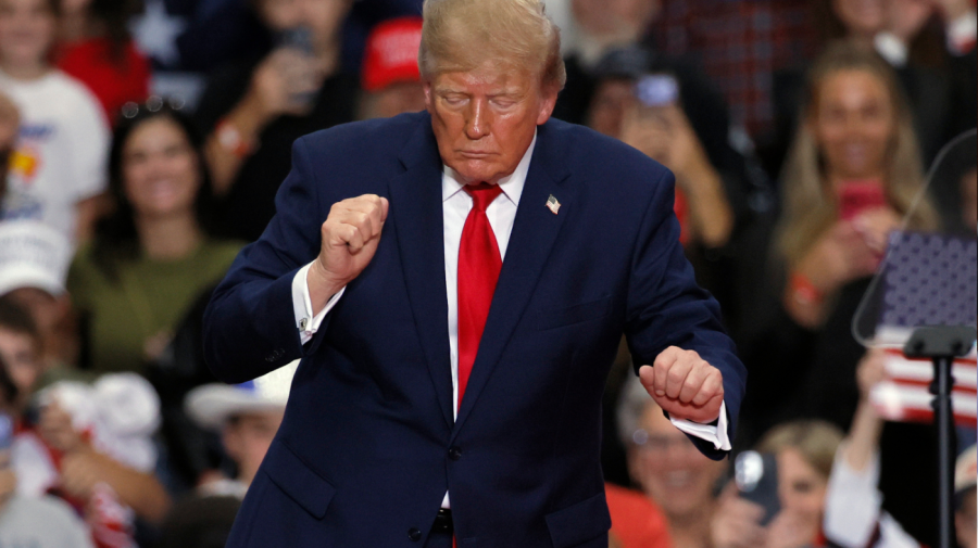 Trump considering moving White House press corps