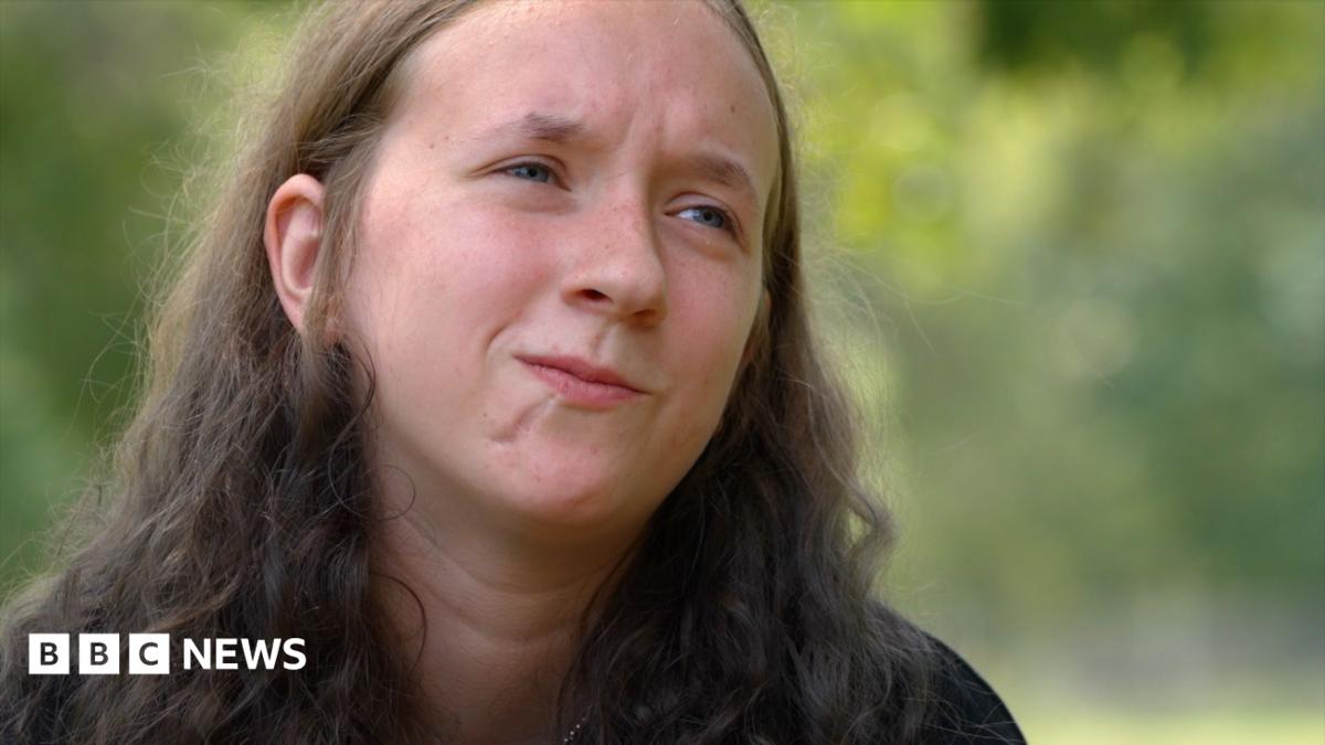 US opioid drug crisis: How teenager Abby has seen her family affected by drugs